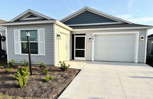 Sumter County House | 2/2 in The Village of Shady Brook