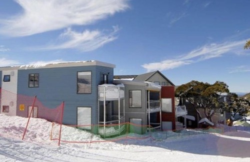 Hotham Heights Apartment | 2-53 Higgi Drive - Ski in Ski Out