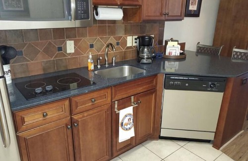 Auburn Condo | 2 B/2 B, 2 blocks from stadium - walk everywhere. Overlooks patio. Perfect!