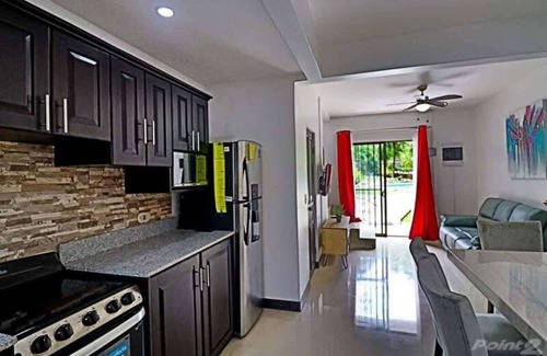 Coco Apartment | 2-BD Unit with Pool, 2 Blocks from Beach