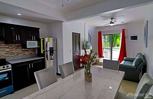 Coco Apartment | 2-BD Unit with Pool, 2 Blocks from Beach