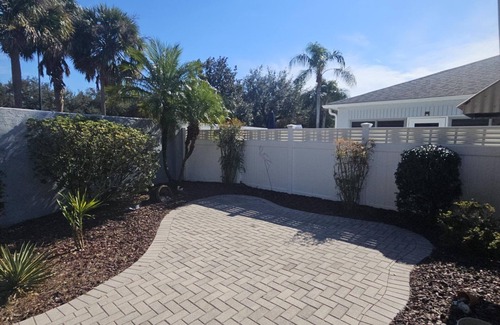 Belle Aire House | 2 bdr/2 bth Courtyard Villa in The Villages w/Cart Lake Sumter Spanish Springs