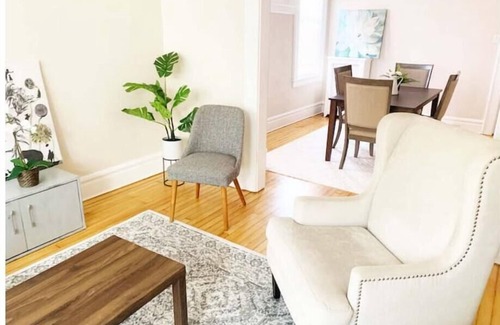 Weequahic Apartment | 2-BDR Oasis Near Beth Isreal Hosp 10 mins to EWR