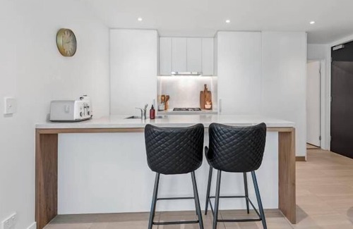 Fortitude Valley Apartment | 2-Bed, 2-Bath Apt in Fortitude Valley
