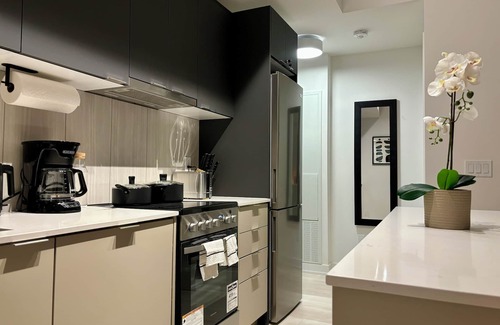Lawrence Manor Condo | 2 Bed 2 Bath Brand New Condo