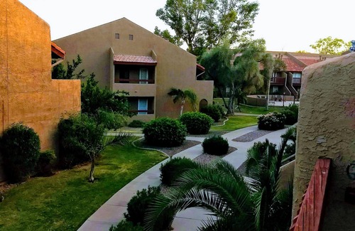 North Mountain Condo | 2-Bed, 2-bath Condo with Heated Pool and Mountain Views