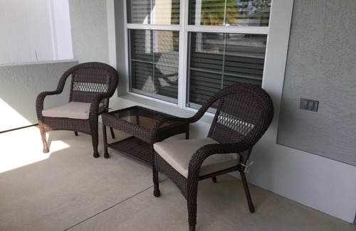 The Villages Villa | 2 BED/2BATH PLUS DEN COURTYARD VILLA