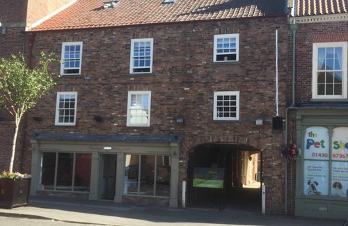 Market Weighton Apartment | 2 Bed apartment in Lovely East Yorkshire Market Town