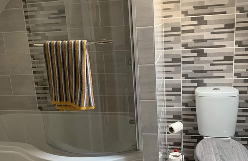 Bawtry Apartment | 2-Bed Duplex Sleeps 3 with Fireplace