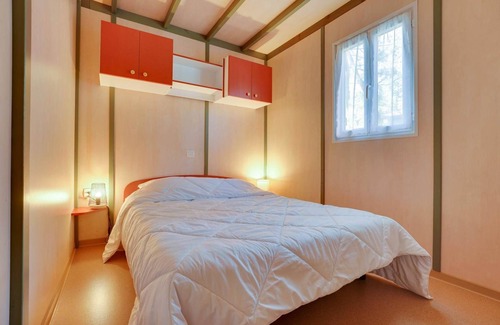 La Faute-sur-Mer Ski Chalet | 2 bedroom cottage for 4/6 people