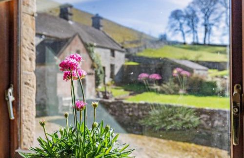 Newton Grange House | 2 Bed in Hartington 62803
