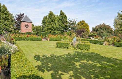 Kington House | 2 Bed in Kington 92986