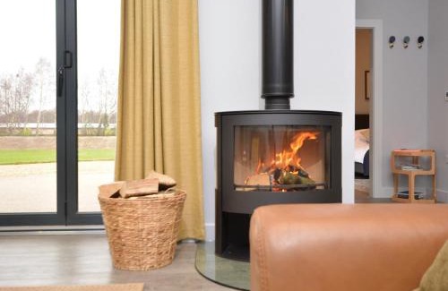 Lincoln House | 2 bed in Lincoln 53878