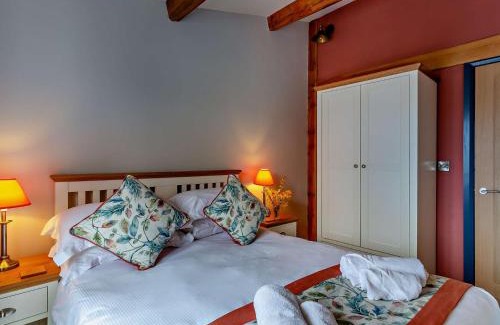 Masham House | 2 Bed in Masham 94559