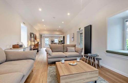 Oban House | 2 Bed in Oban 93232