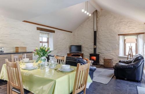 Redruth House | 2 Bed in Portreath FORGM