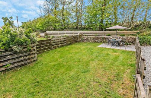 Camborne House | 2 Bed in Portreath OLDMM
