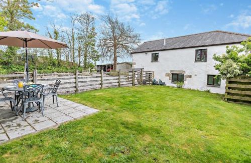 Camborne House | 2 Bed in Portreath OLDMM