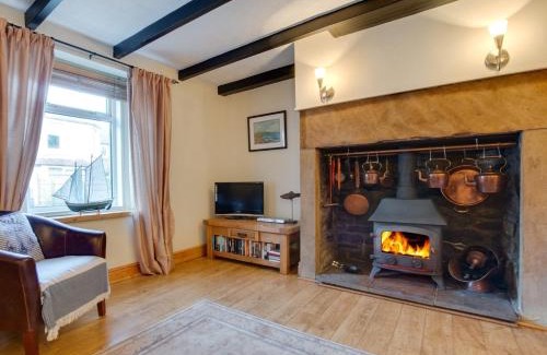 Seahouses House | 2 Bed in Seahouses CN067