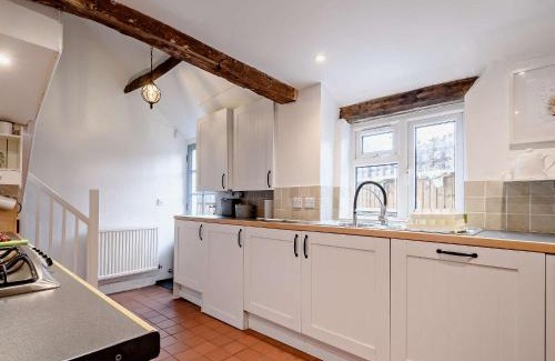 Slimbridge House | 2 Bed in Slimbridge 90719