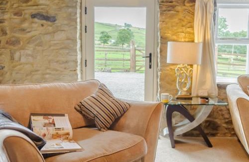 Eastgate House | 2 Bed in Westgate 93111