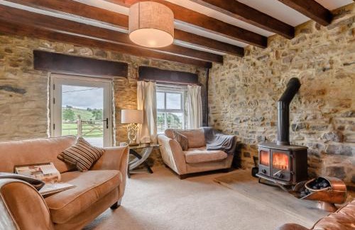 Eastgate House | 2 Bed in Westgate 93111