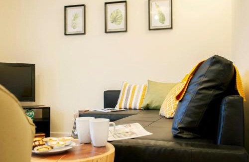 Berry Hill Apartment | 2 bed property in Coleford 77702