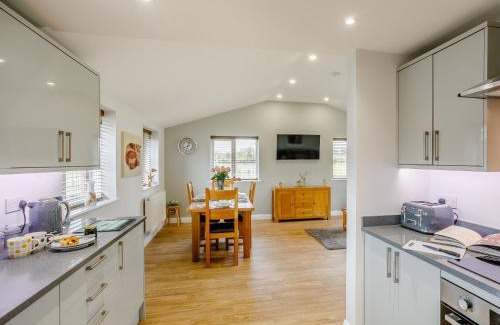 Stanton by Bridge House | 2 bed property in Stanton-By-Bridge 78582