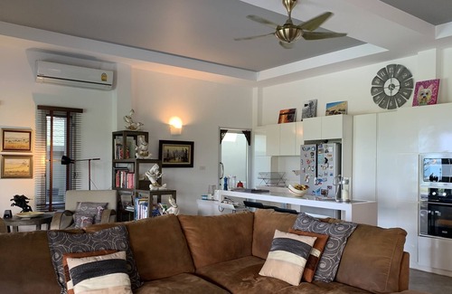 Hua Thanon Villa | 2 Bed Villa with Private Pool & Sea View