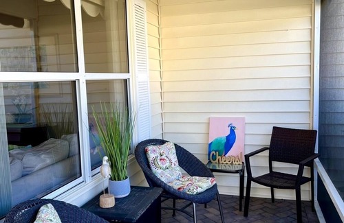 The Villages House | 2 bedrm, den, 2 living rms, 2 baths, near Spanish Springs, golf cart included,