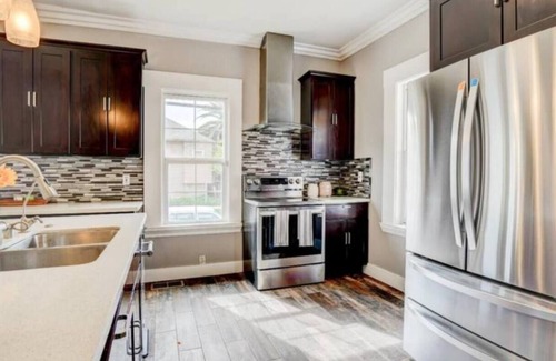 Willow Glen House | 2 bedroom/1 Bath in marvelous San Jose downtown with WiFi, AC