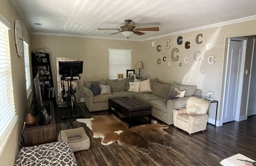 Napa House | 2 bedroom/2bath in central Napa, within walking to downtown