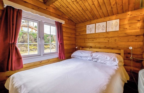 Bronaber Apartment | 2 bedroom accommodation in Blaenau Ffestiniog