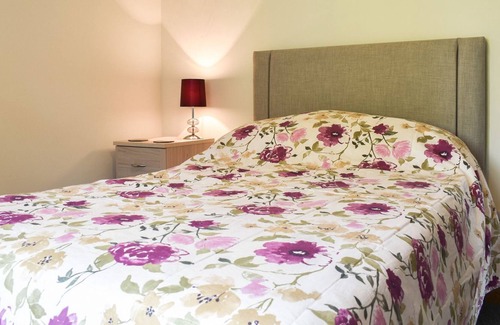Malvern Cottage | 2 bedroom accommodation in Summerfield View