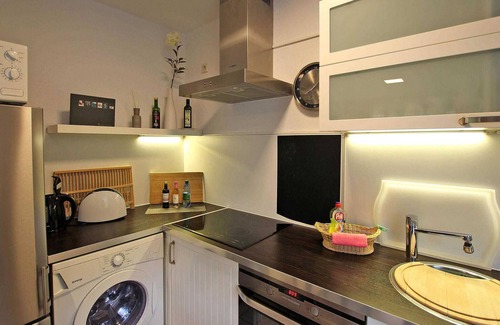 Neubrandenburg Apartment | 2 bedroom accommodation in Neubrandenburg