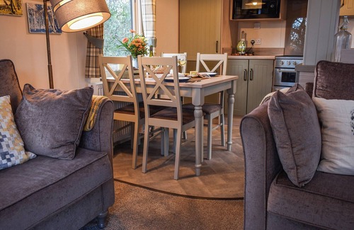 Weybourne Cottage | 2 bedroom accommodation in Kelling Heath
