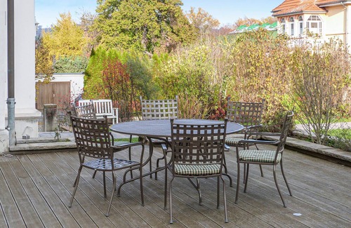 Sondershausen Apartment | 2 bedroom accommodation in Sondershausen