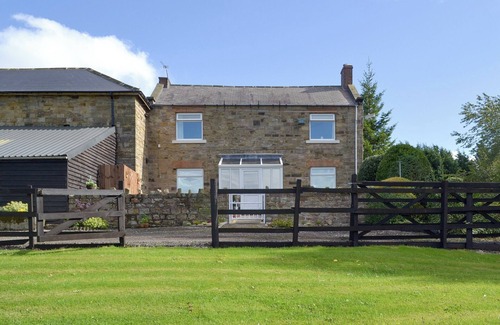 Chesterfield Cottage | 2 bedroom accommodation in Temple Normanton, near Chesterfield
