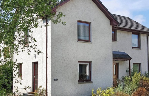 West Laroch Cottage | 2 bedroom accommodation in North Ballachulish, near Glencoe