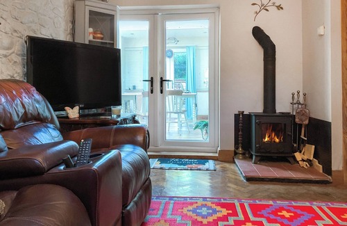 Llandovery Cottage | 2 bedroom accommodation in Cynghordy, Llandovery