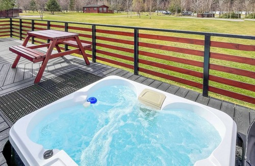 Newtonmore Cottage | 2 bedroom accommodation in Glentruim, near Newtonmore