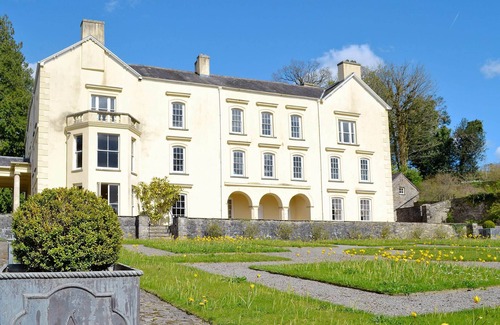 Carmarthen Cottage | 2 bedroom accommodation in Wauntwr, Trelech