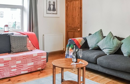 Crawcrook Cottage | 2 bedroom accommodation in Ryton, near Wylam, Newcastle