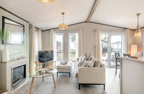 Corton Cottage | 2 bedroom accommodation in Lowestoft