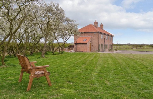 Bircotes Cottage | 2 bedroom accommodation in Ranby, near Retford