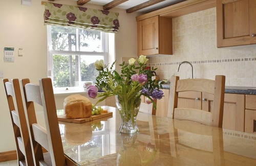 Ashover Cottage | 2 bedroom accommodation in Ashover, near Chesterfield