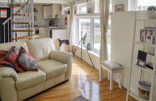 Southwell Cottage | 2 bedroom accommodation in Portland, near Weymouth
