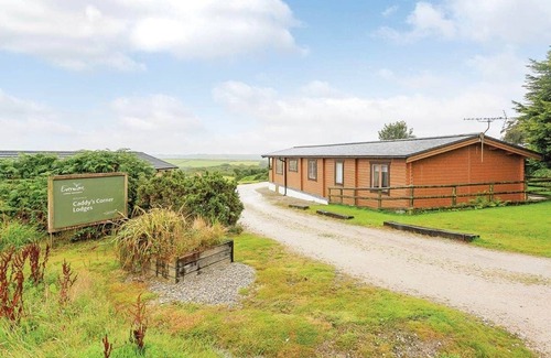 Carnmenellis Ski Chalet | 2 bedroom accommodation in Carnmenellis, Nr Falmouth