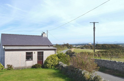 Aberffraw Cottage | 2 bedroom accommodation in Aberffraw, Anglesey