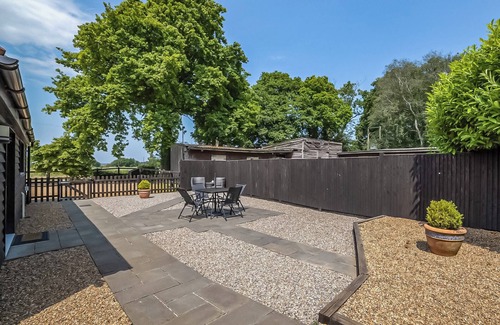 Skeyton Cottage | 2 bedroom accommodation in Skeyton, near Norwich
